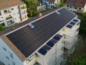 sonnwende referenz solaranlage allschwil 01